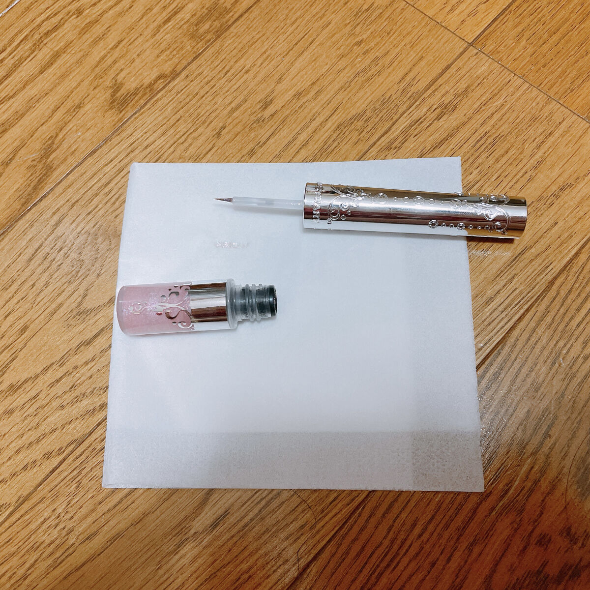 ジルスチュアート　アイダイヤモンド グリマー 01 rose glitz/JILL STUART/グリッターを使ったクチコミ（2枚目）