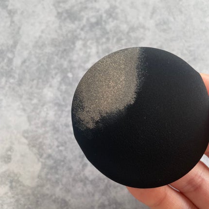 マジックスノークッションブラック 3.0/APRILSKIN/クッションファンデーションを使ったクチコミ(4枚目)