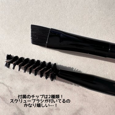 shu uemura ブローシェーダーのクチコミ「キリッと綺麗な眉にするならコレ❕
眉メイクが苦手な方にもオススメなアイブロウアイテム(՞. ......」（3枚目）