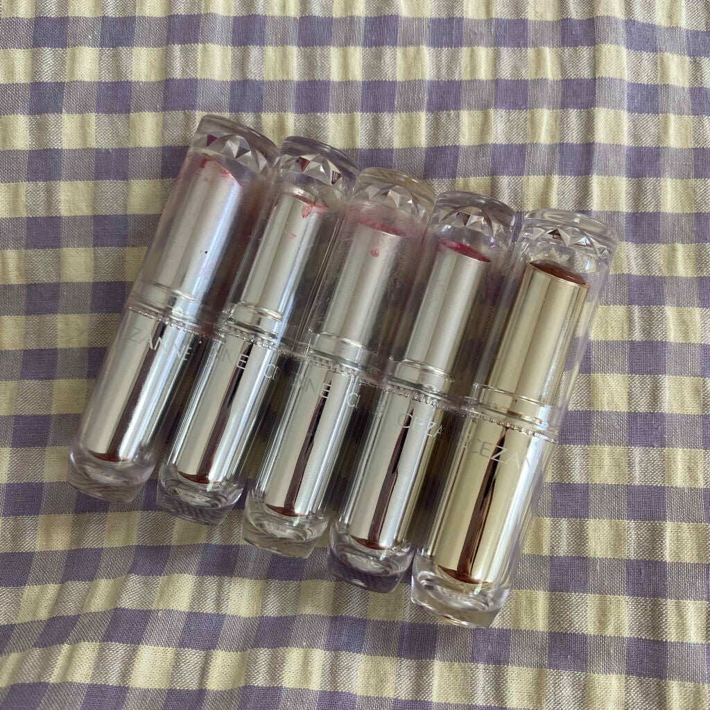 ラスティンググロスリップ/CEZANNE/口紅を使ったクチコミ(4枚目)