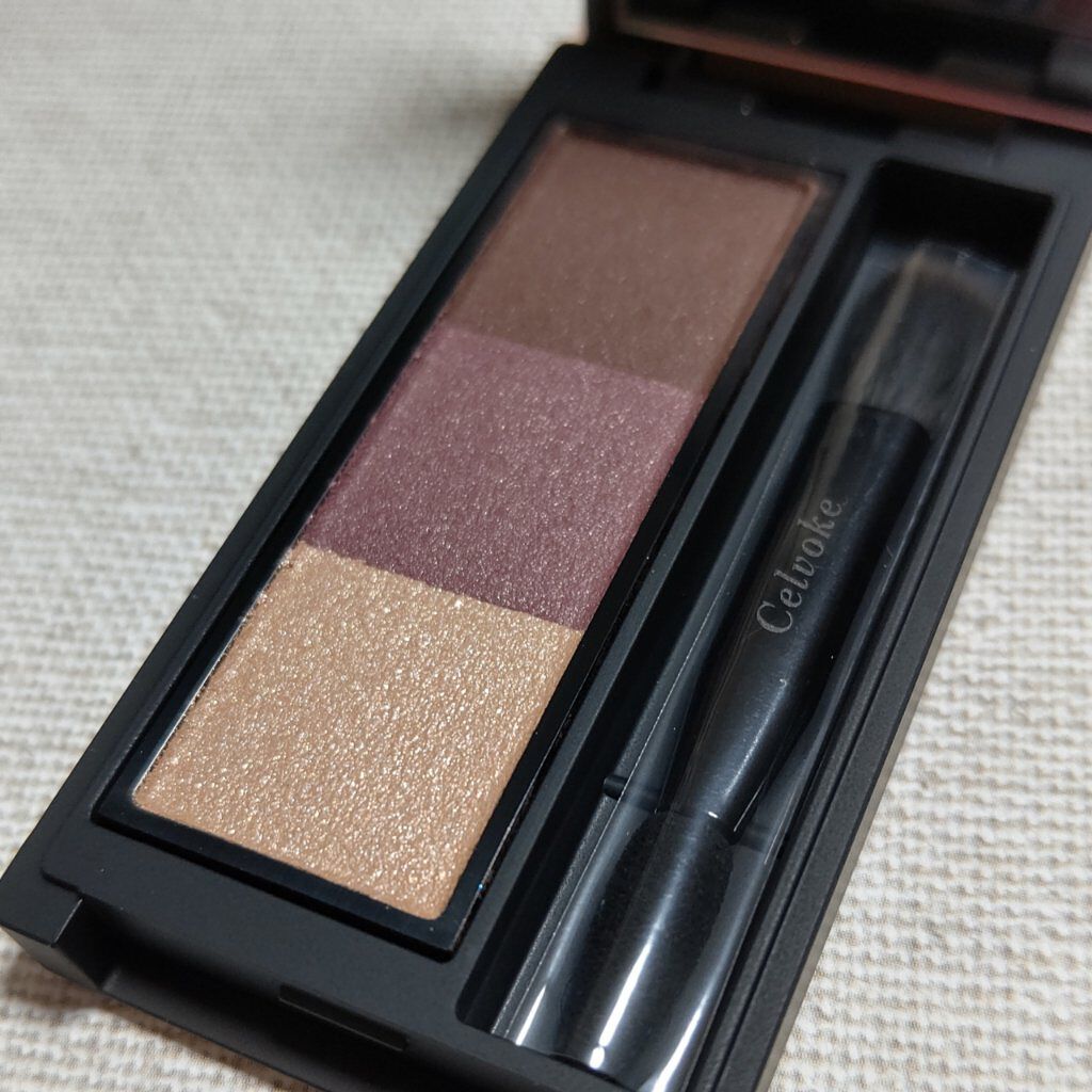 セルヴォーク インディケイトアイブロウパウダー/Celvoke/パウダーアイブロウを使ったクチコミ（2枚目）