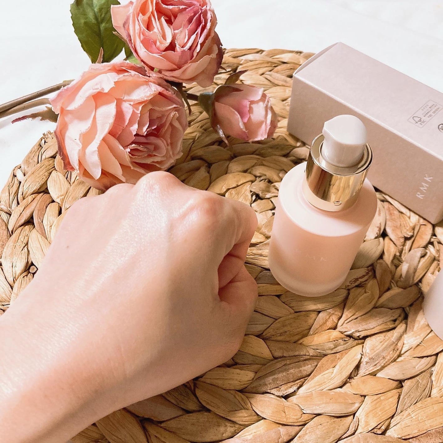 RMK ルミナス メイクアップベース/RMK/化粧下地を使ったクチコミ(4枚目)