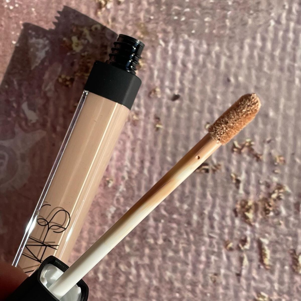 ラディアントクリーミーコンシーラー/NARS/リキッドコンシーラーを使ったクチコミ(5枚目)