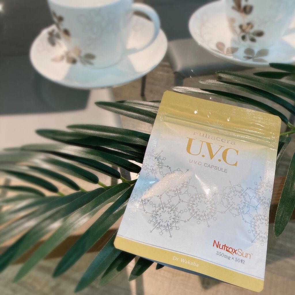 U.V.Cカプセル/フラセラ/美容サプリメントを使ったクチコミ（1枚目）