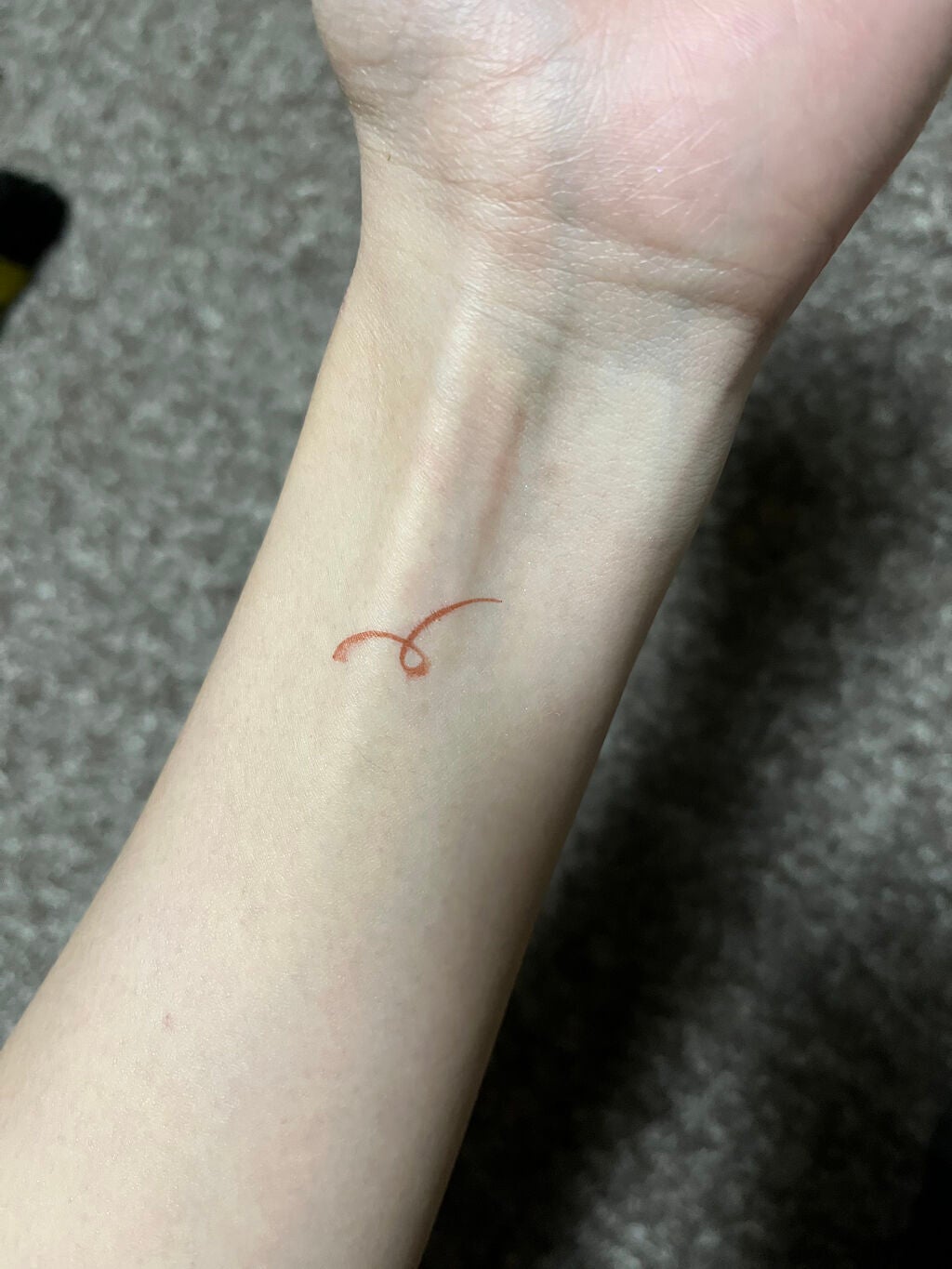 スキルレスライナー/LUMIURGLAS/リキッドアイライナーを使ったクチコミ(2枚目)