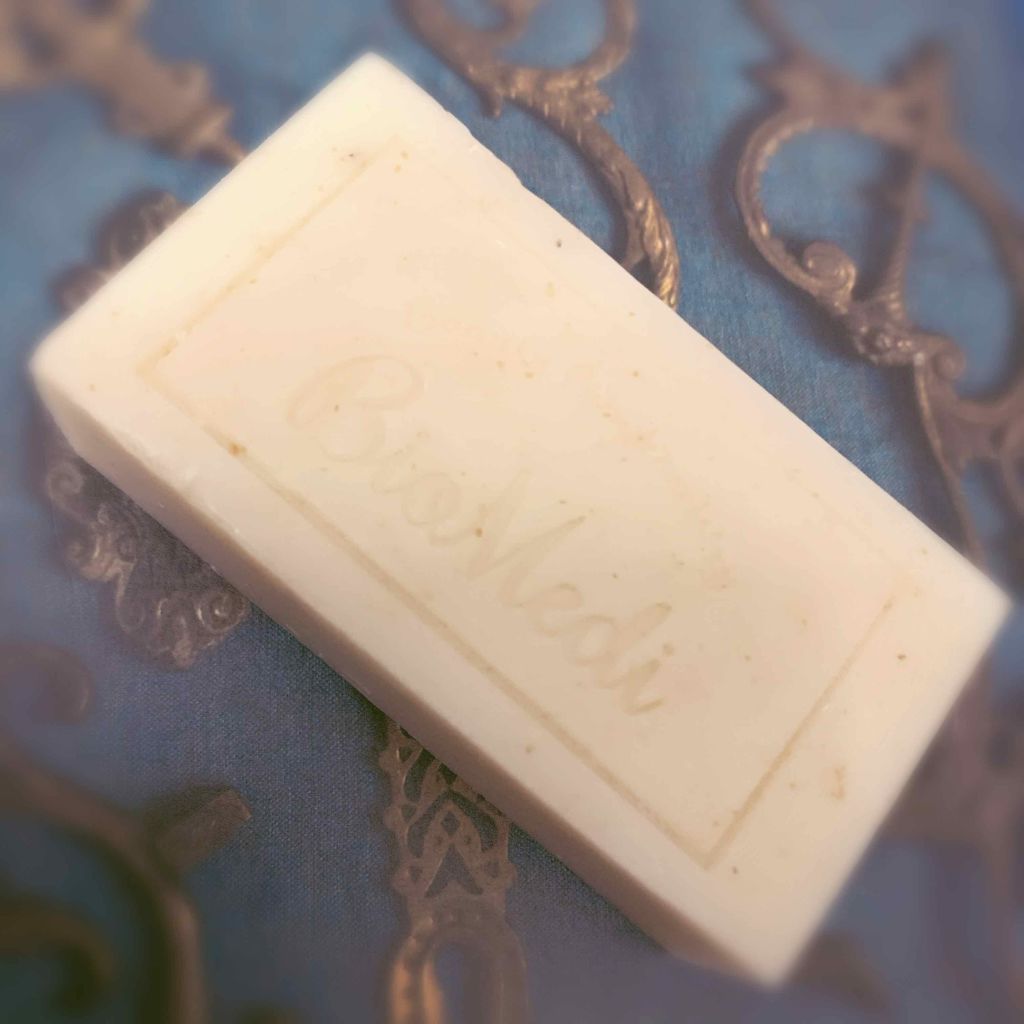 エッセンスモイストソープ/BioMedi/洗顔石鹸を使ったクチコミ(2枚目)