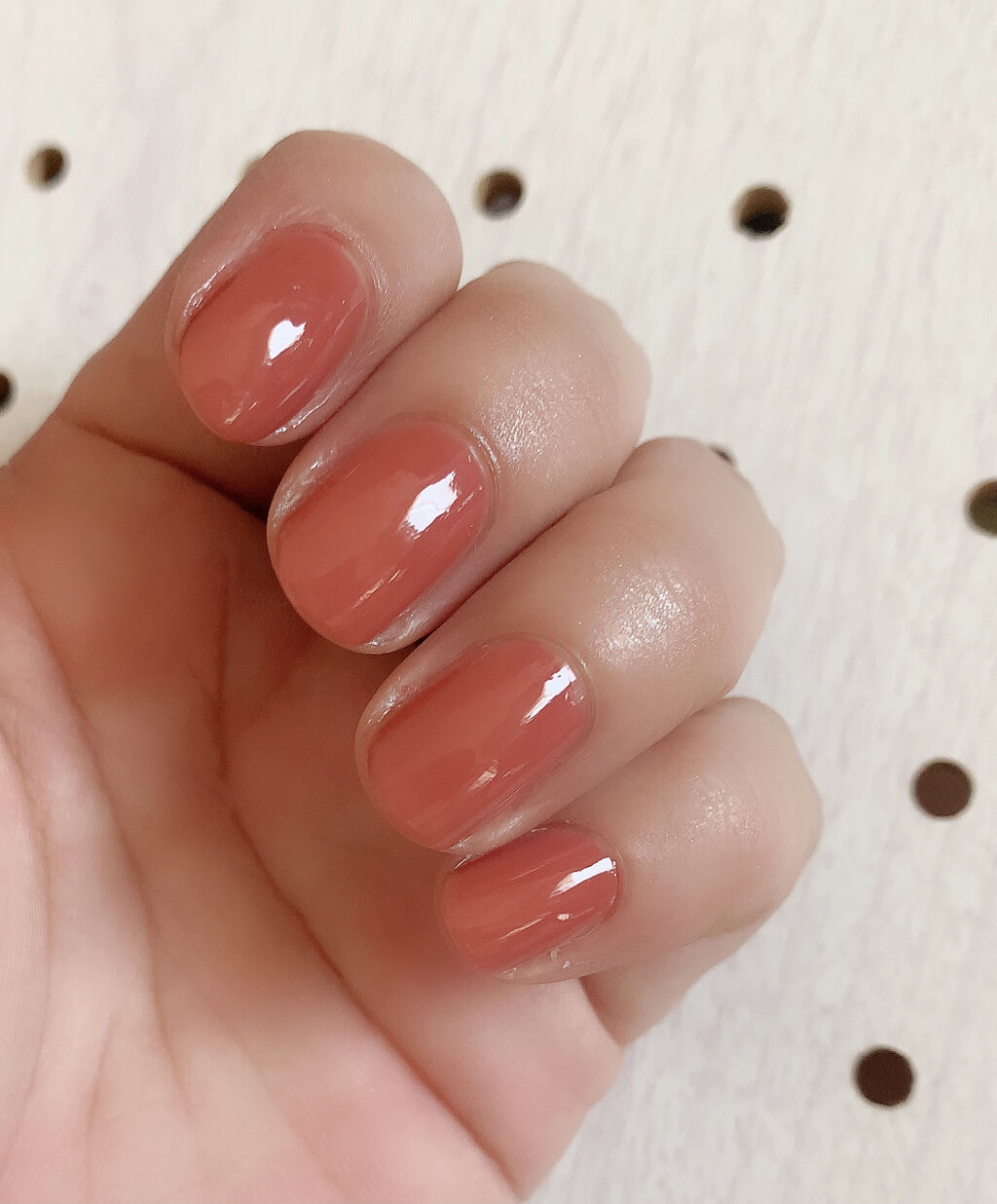 ネイルホリック Nostalgic color RD416/ネイルホリック/マニキュアを使ったクチコミ（2枚目）