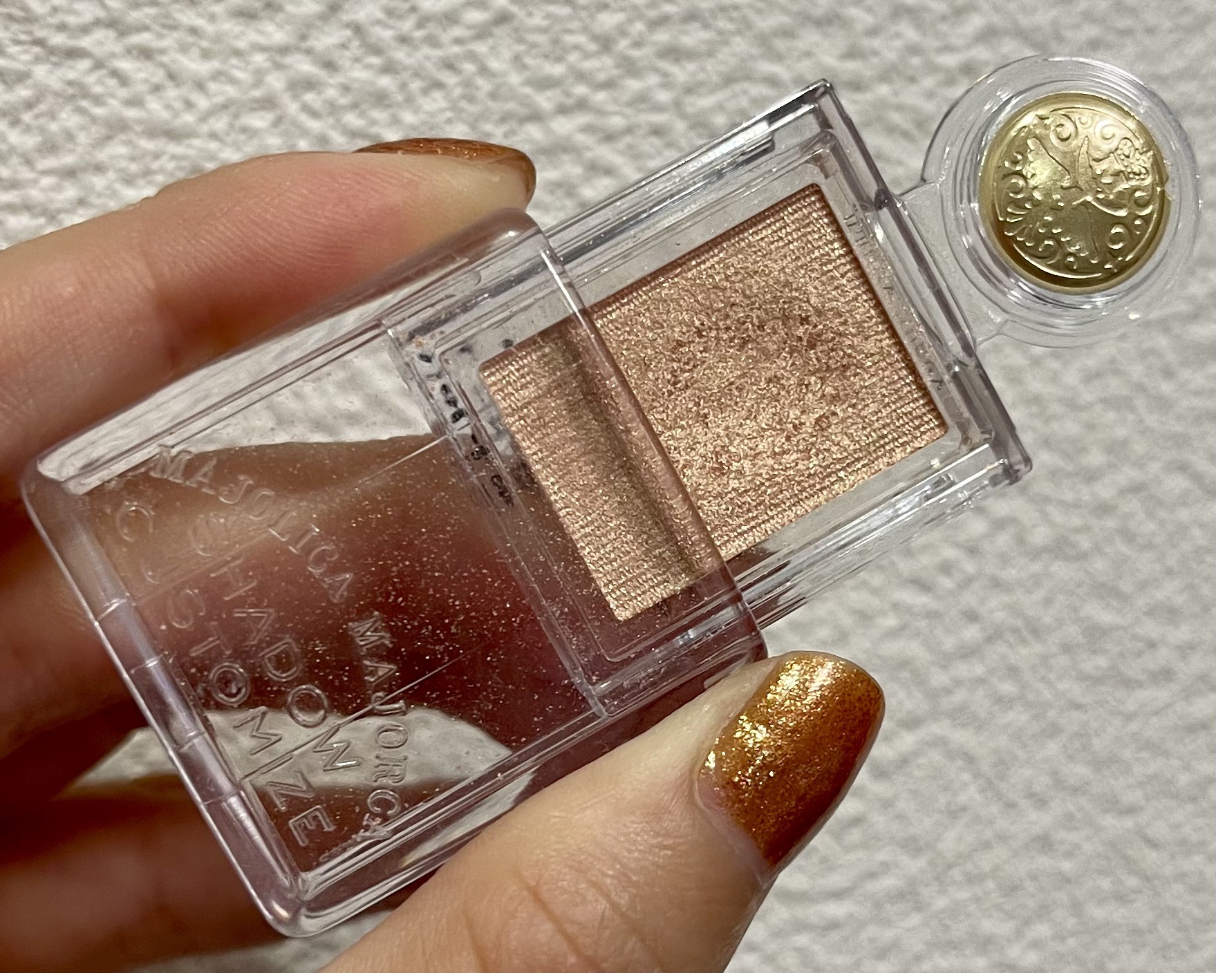 シャドーカスタマイズ/MAJOLICA MAJORCA/単色アイシャドウを使ったクチコミ（2枚目）