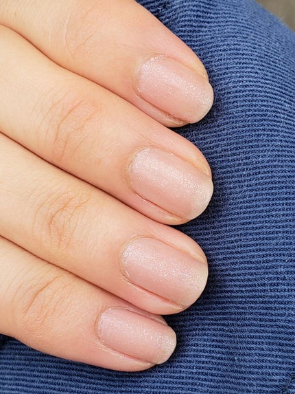 土木系おねいさん on LIPS 「いつものくすみピンクをマットにしたら…素爪偽装ネイルの完成💅✼..」(2枚目)