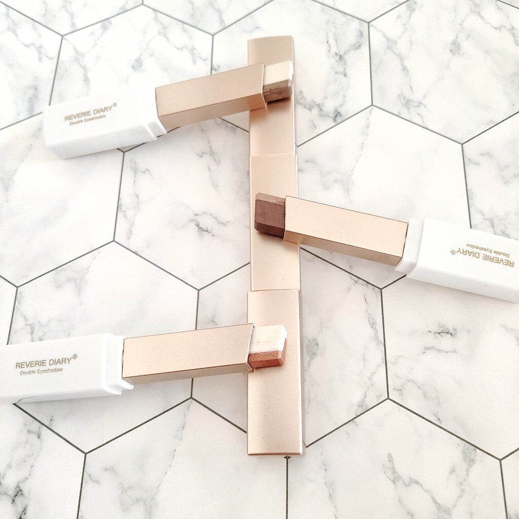 ツートンアイシャドウスティックアイレタッチ/REVERIE DIARY/スティックアイシャドウを使ったクチコミ（1枚目）