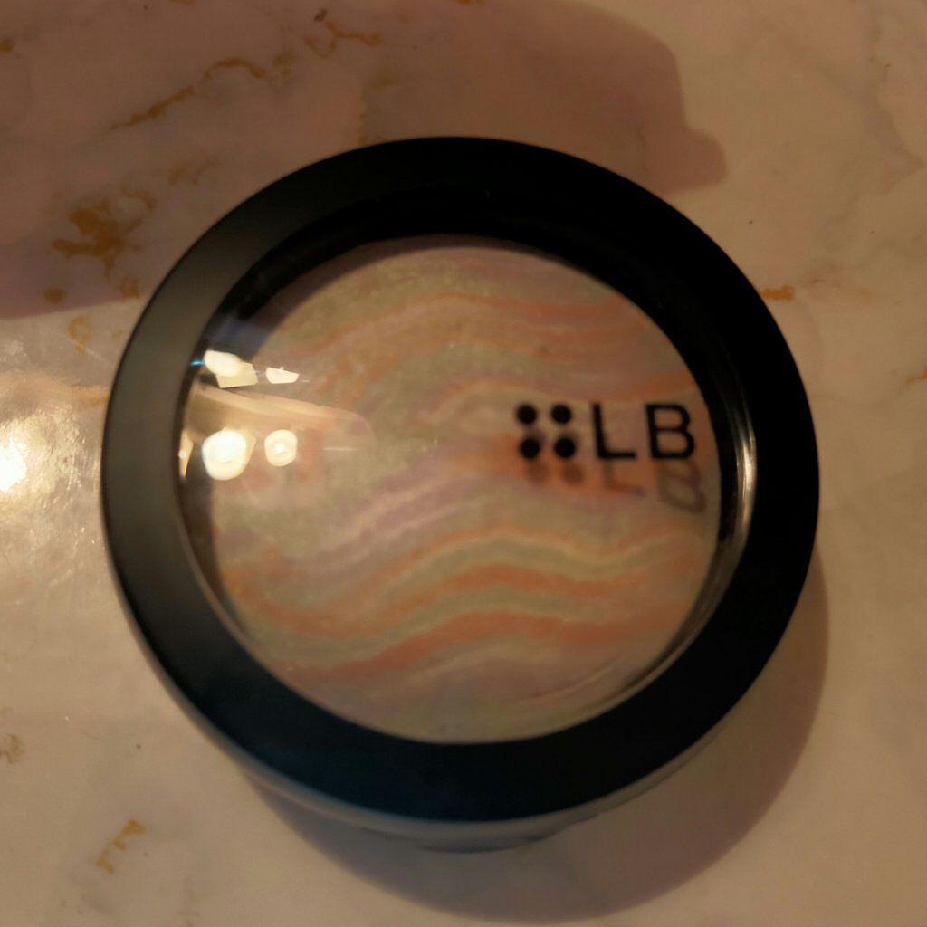 マーブルハイライター/LB/パウダーチークを使ったクチコミ（1枚目）