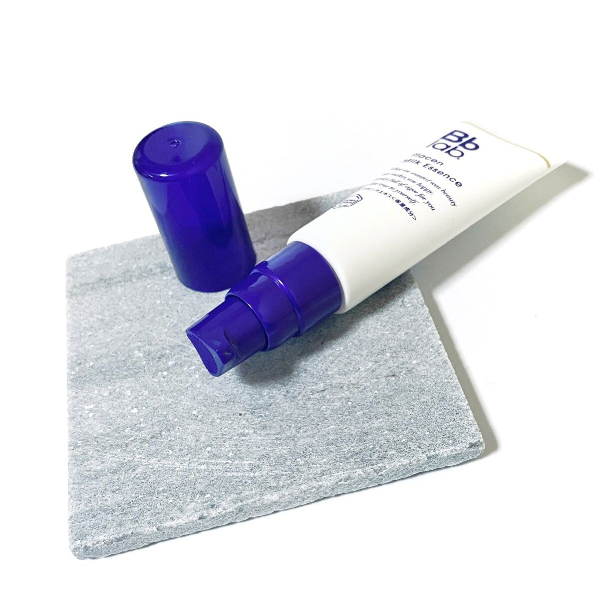 プラセンミルクエッセンス/Bb lab./美容液を使ったクチコミ（3枚目）