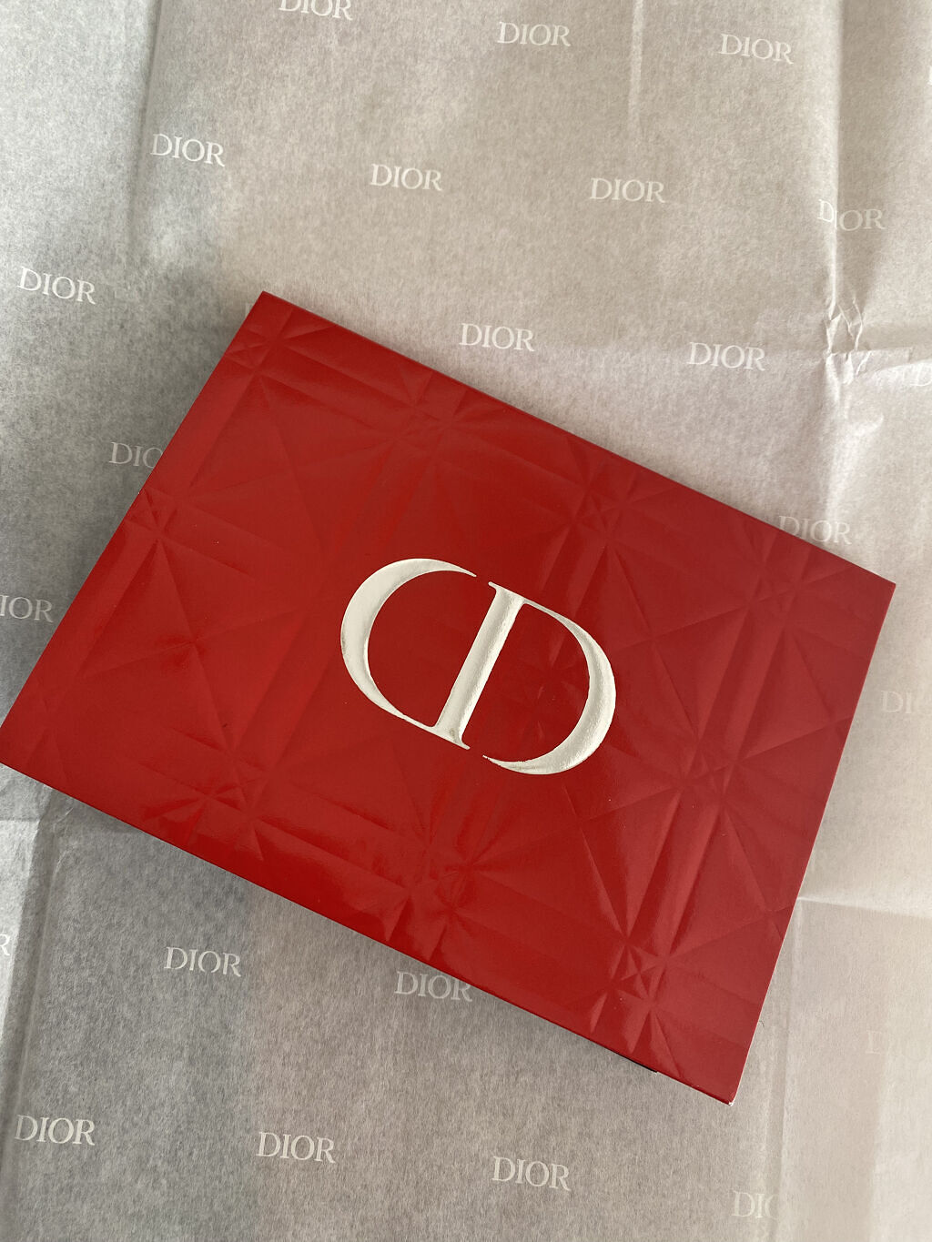 ルージュ ディオール 080 レッド スマイル サテン/Dior/口紅を使ったクチコミ（2枚目）