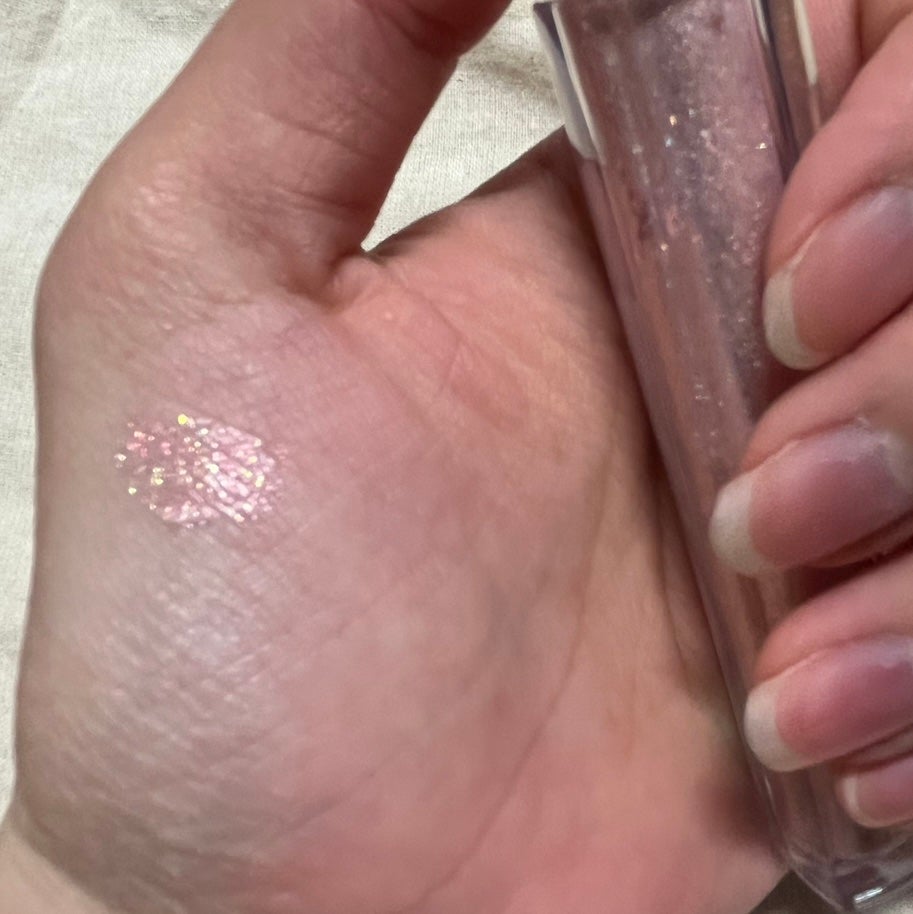 ライトキャッチャーリキッドグリッター/Flynn/グリッターを使ったクチコミ(5枚目)