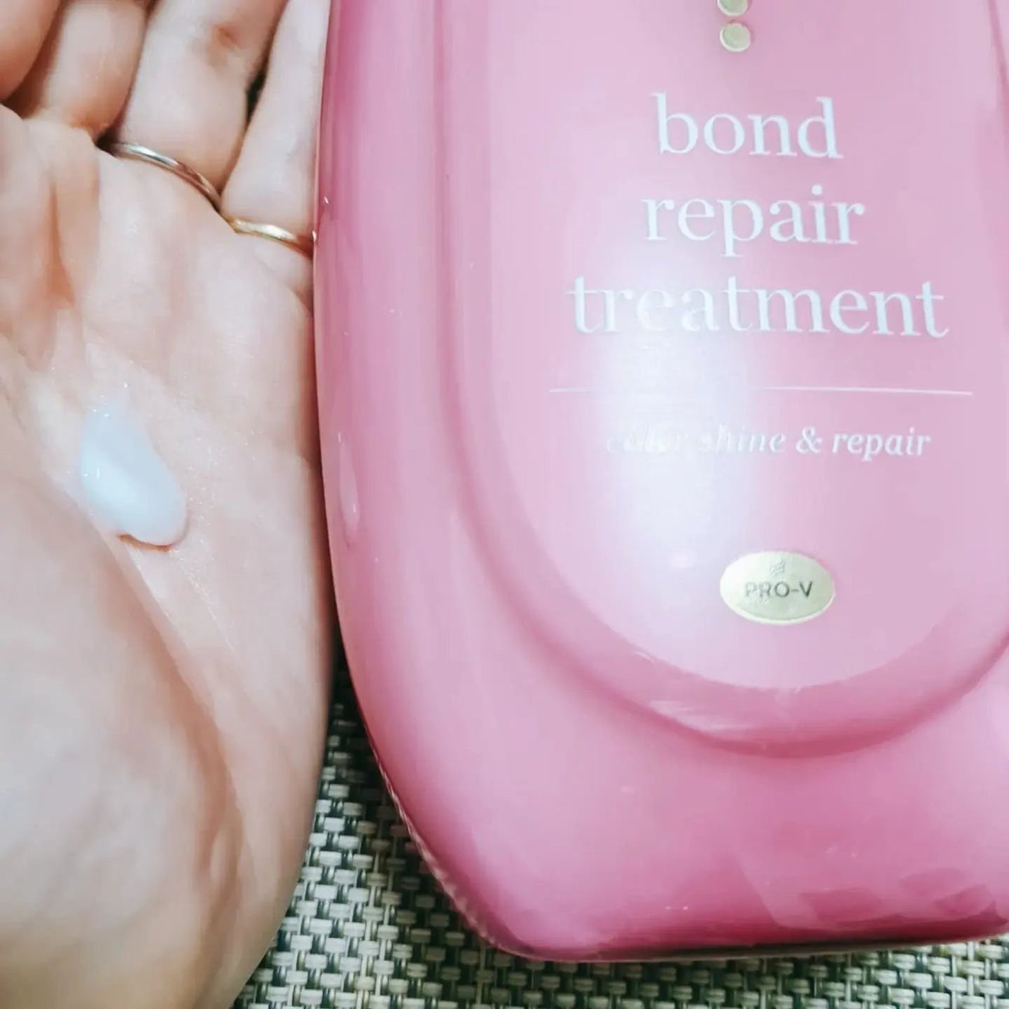 ボンド リペア (カラーシャイン & リペア) シャンプー & トリートメント/パンテーン/市販シャンプーを使ったクチコミ(3枚目)