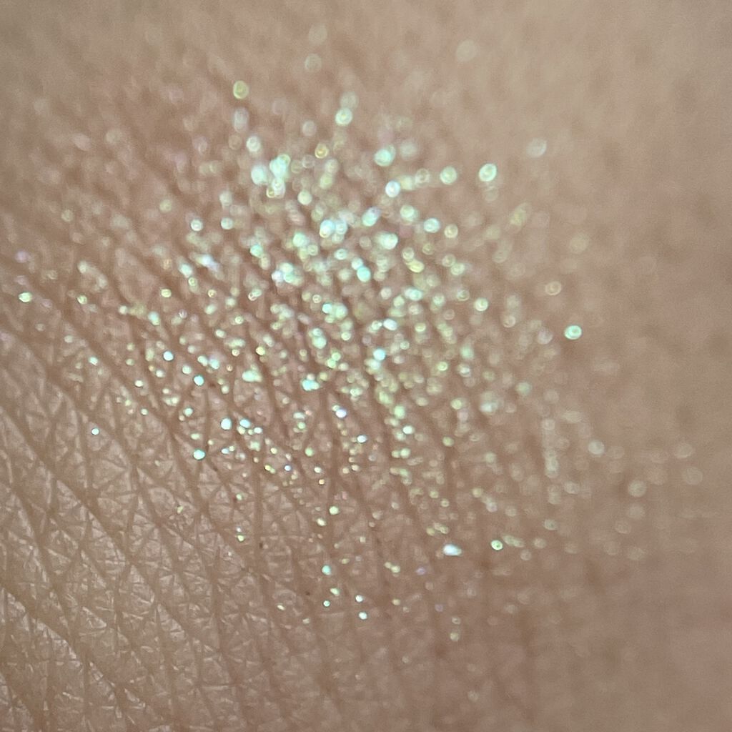 プレスド アイシャドー（レフィル）/shu uemura/単色アイシャドウを使ったクチコミ（3枚目）