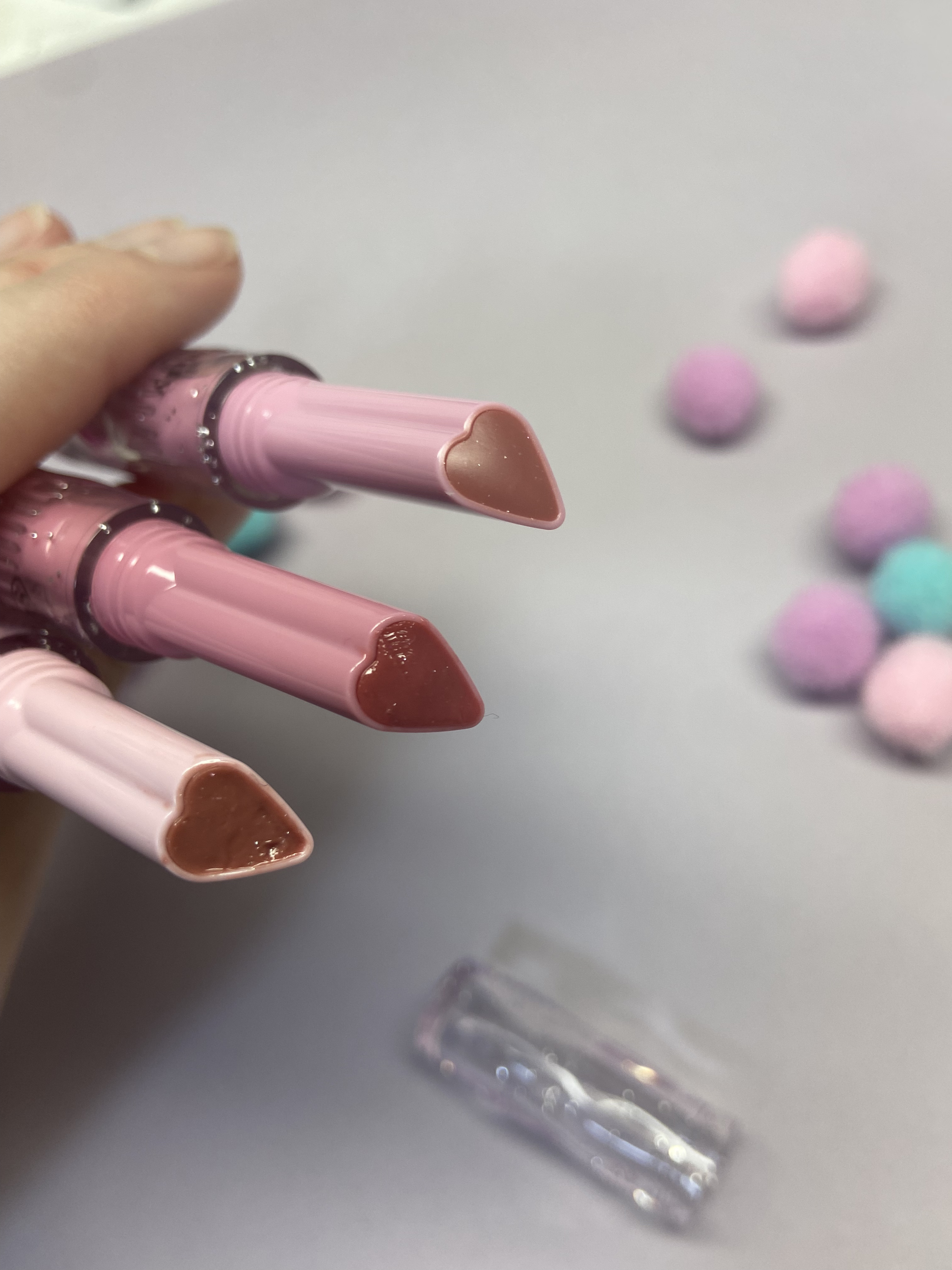 フロレット メルティーハート スティックグロス/FLORTTE/口紅を使ったクチコミ（3枚目）