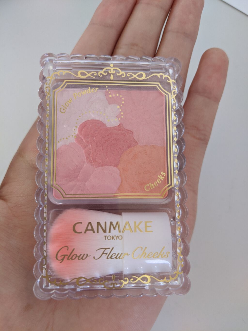 グロウフルールチークス/キャンメイク/パウダーチークを使ったクチコミ（2枚目）