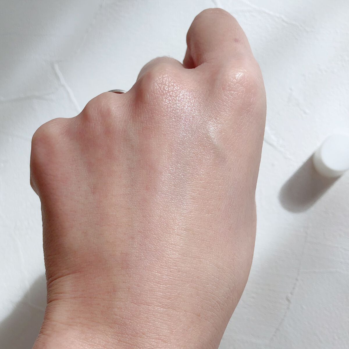 ミネラルUVアクアセラム/エトヴォス/美容液を使ったクチコミ(3枚目)