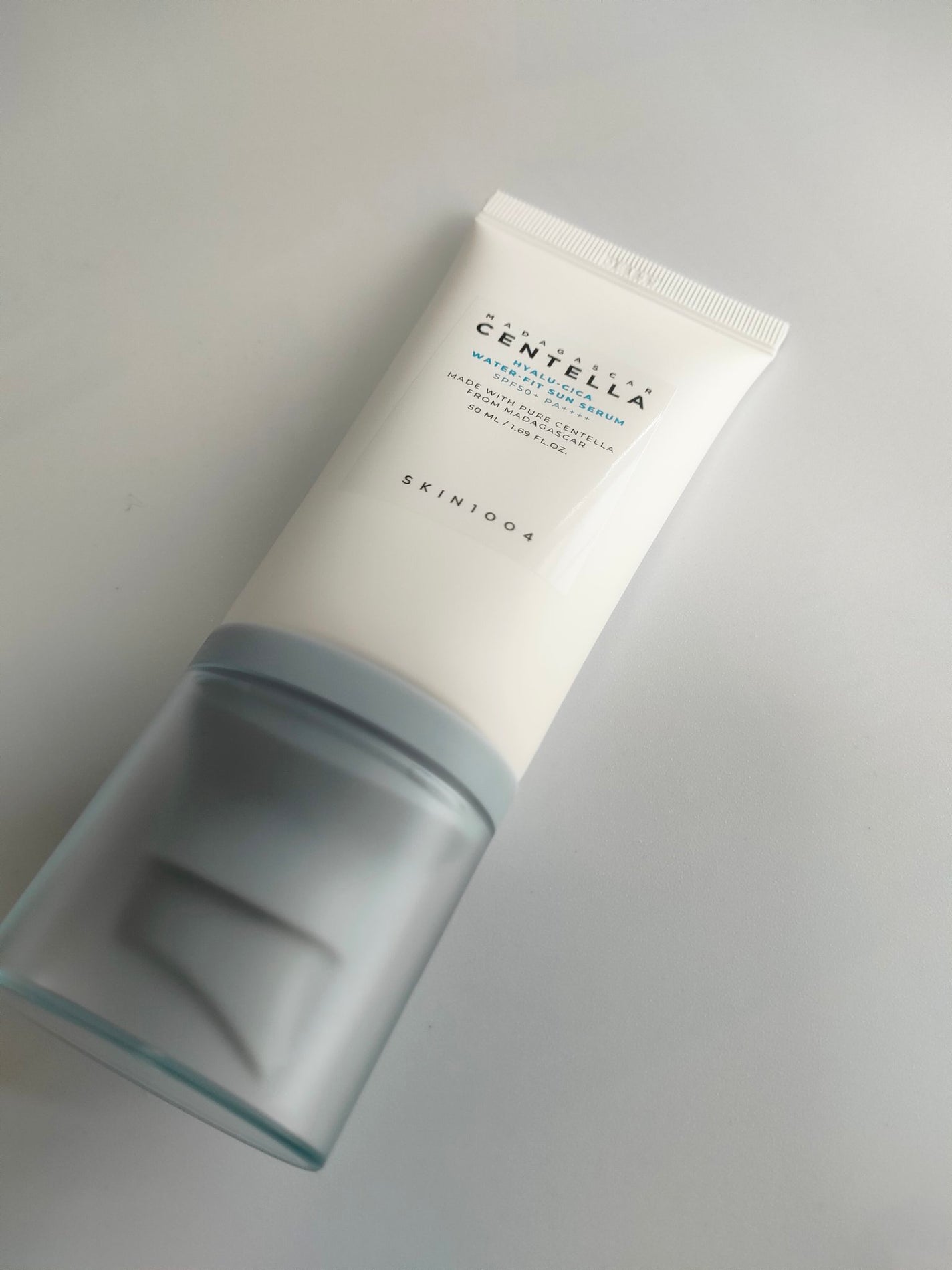 ヒアルーシカ ウォーターフィット サンセラム/SKIN1004/日焼け止めローションを使ったクチコミ(1枚目)