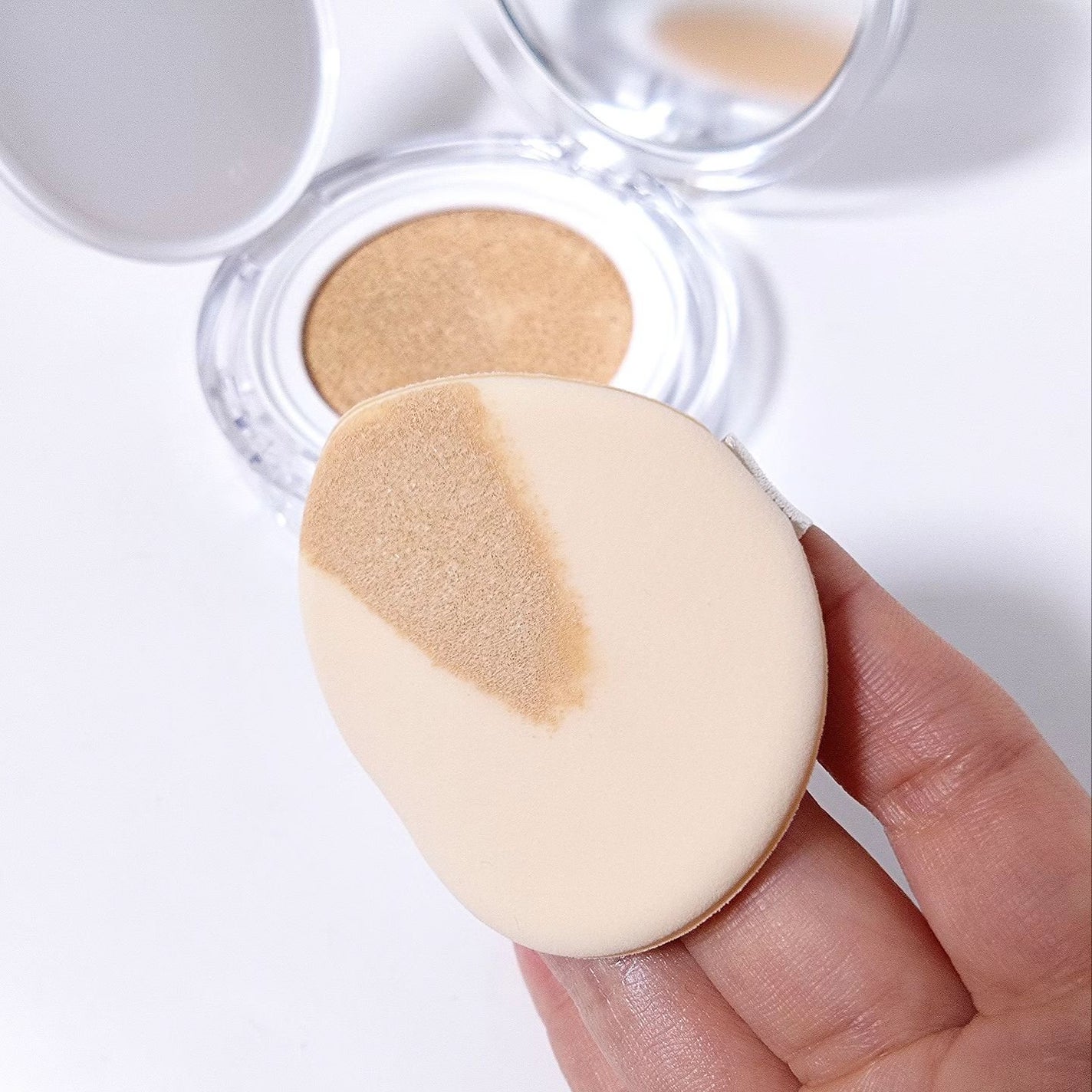 ハートリーフシーンカバークッション/23years old/クッションファンデーションを使ったクチコミ(3枚目)