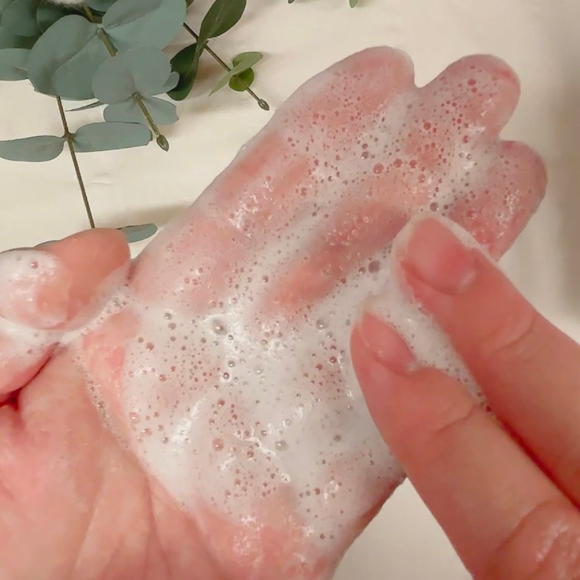 ハイドリウム トリプルヒアルロニックモイスチャライジングクレンザー/COSRX/洗顔フォームを使ったクチコミ(4枚目)