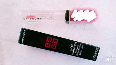 ▶▷ #GIVENCHY
         #ジバンシィ
         #グロスレヴェラトゥール


お気に入りのグロスです✨
ペンでぐちゃぐちゃとしたところは
鏡みたいな感じなんだけど、
拭くの忘