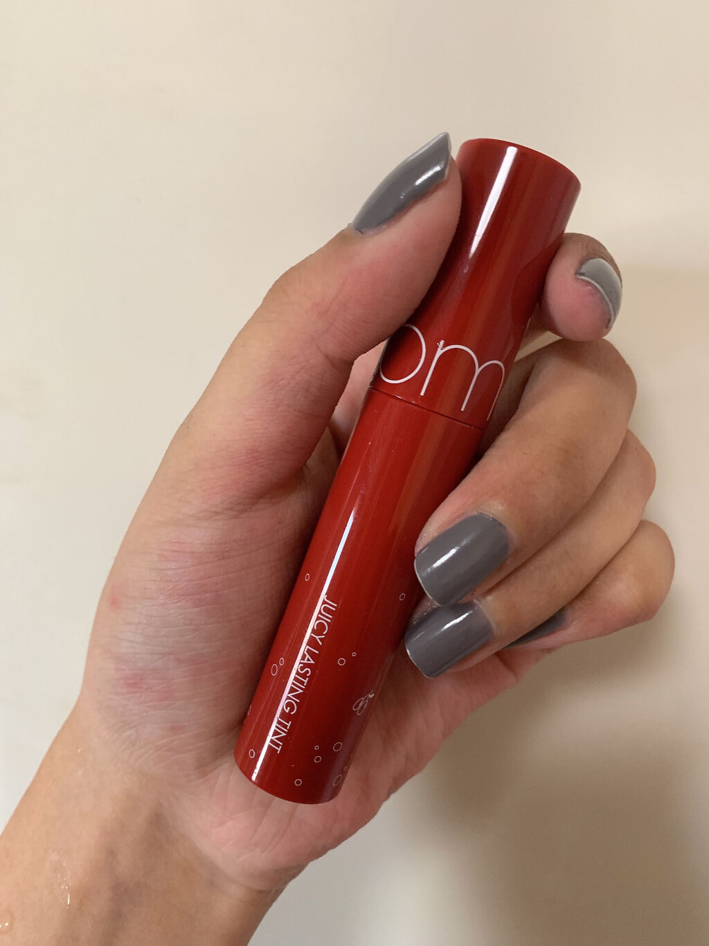 ジューシーラスティングティント/rom&nd/リップティントを使ったクチコミ（1枚目）