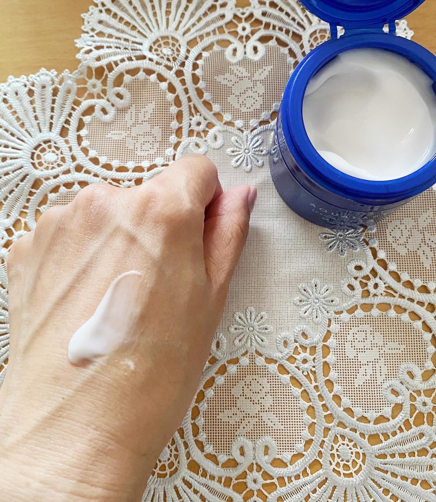 スペシャルジェルクリーム EX (ブライトニング) /アクアレーベル/オールインワン化粧品を使ったクチコミ(5枚目)