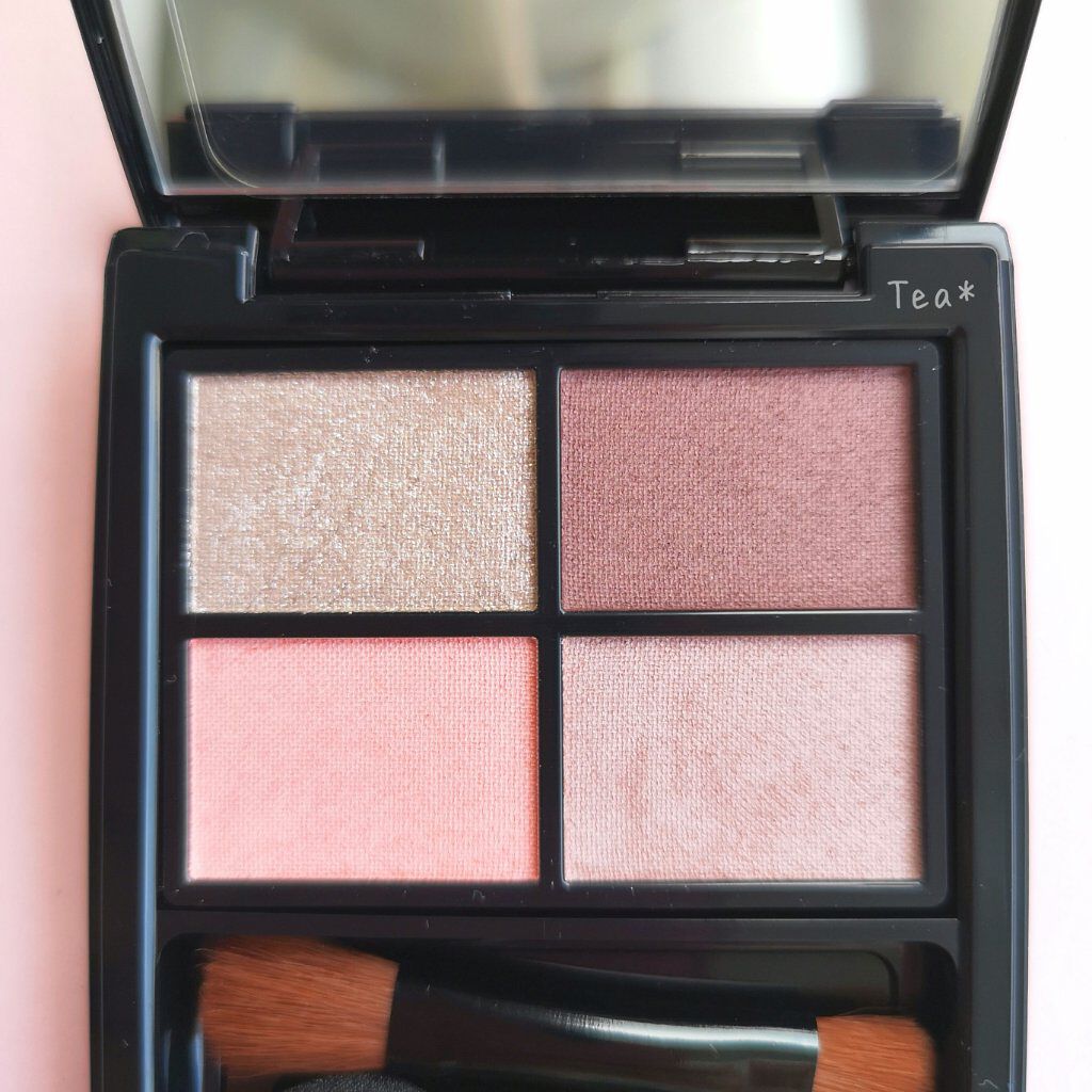 ミネラルクラッシィシャドー/エトヴォス/アイシャドウパレットを使ったクチコミ（2枚目）