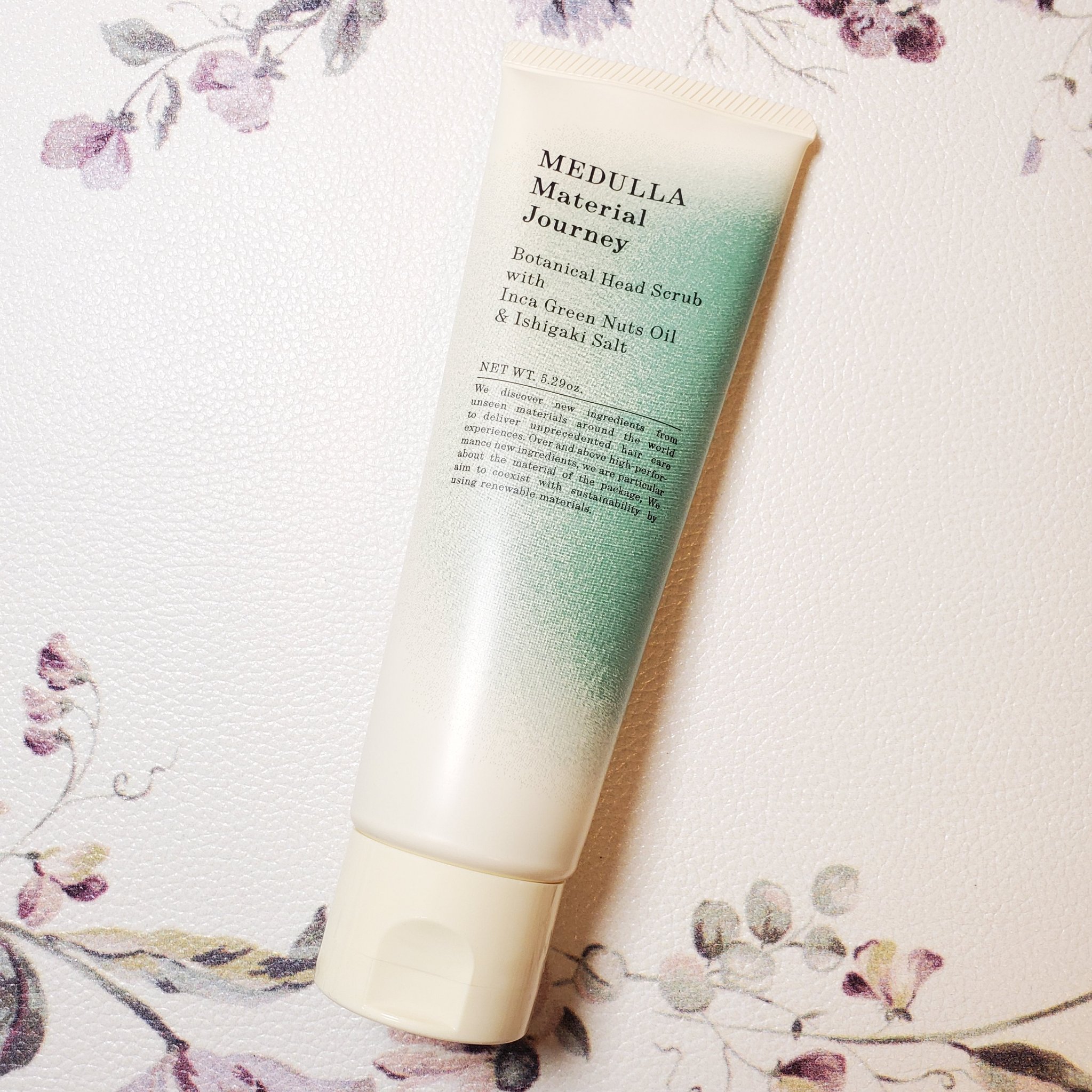 メデュラ マテリアルジャーニー ボタニカルヘッドスクラブ/MEDULLA/頭皮ケアを使ったクチコミ（2枚目）