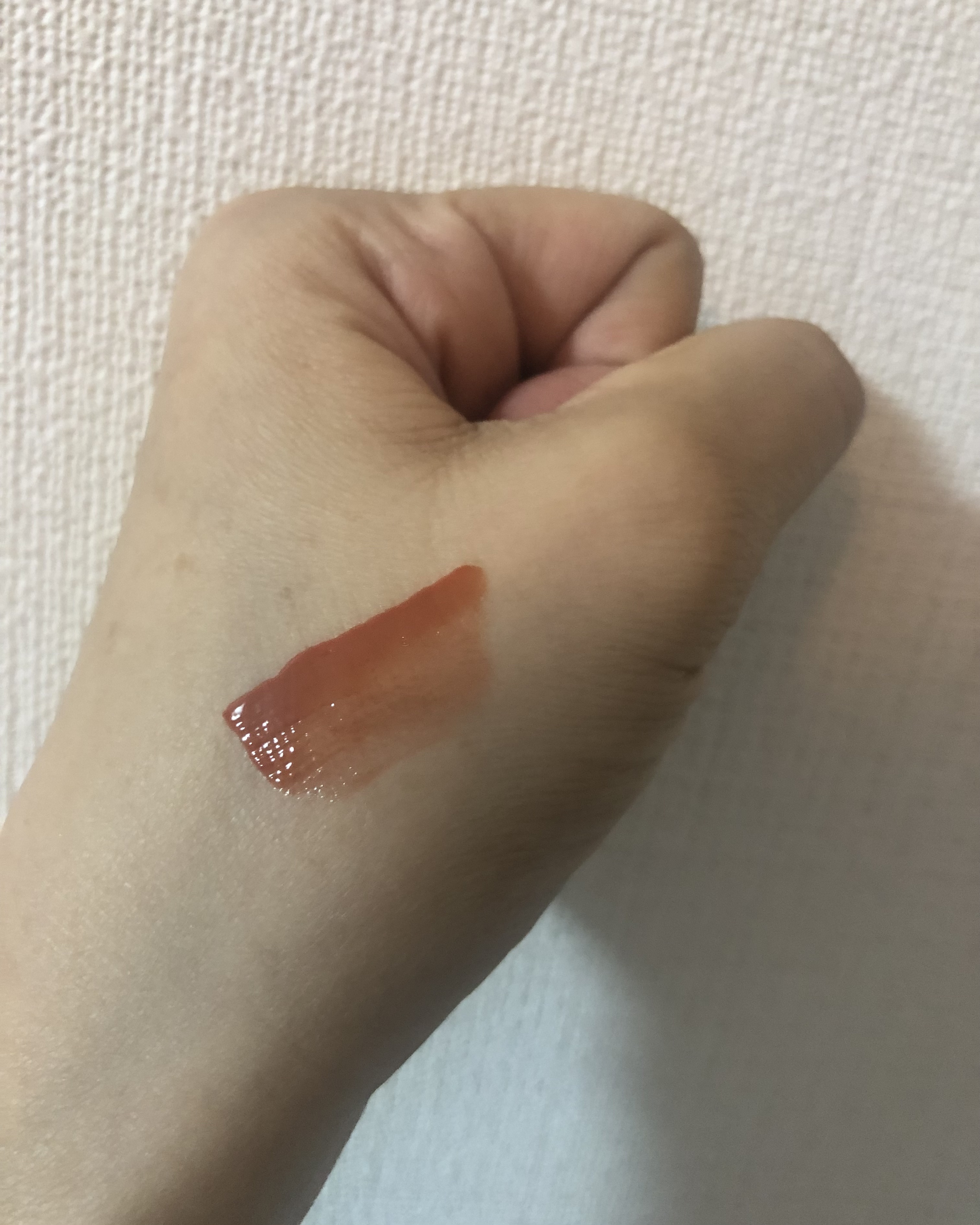 ムードインハンサーウォーターリキッドグロウ/hince/口紅を使ったクチコミ（3枚目）