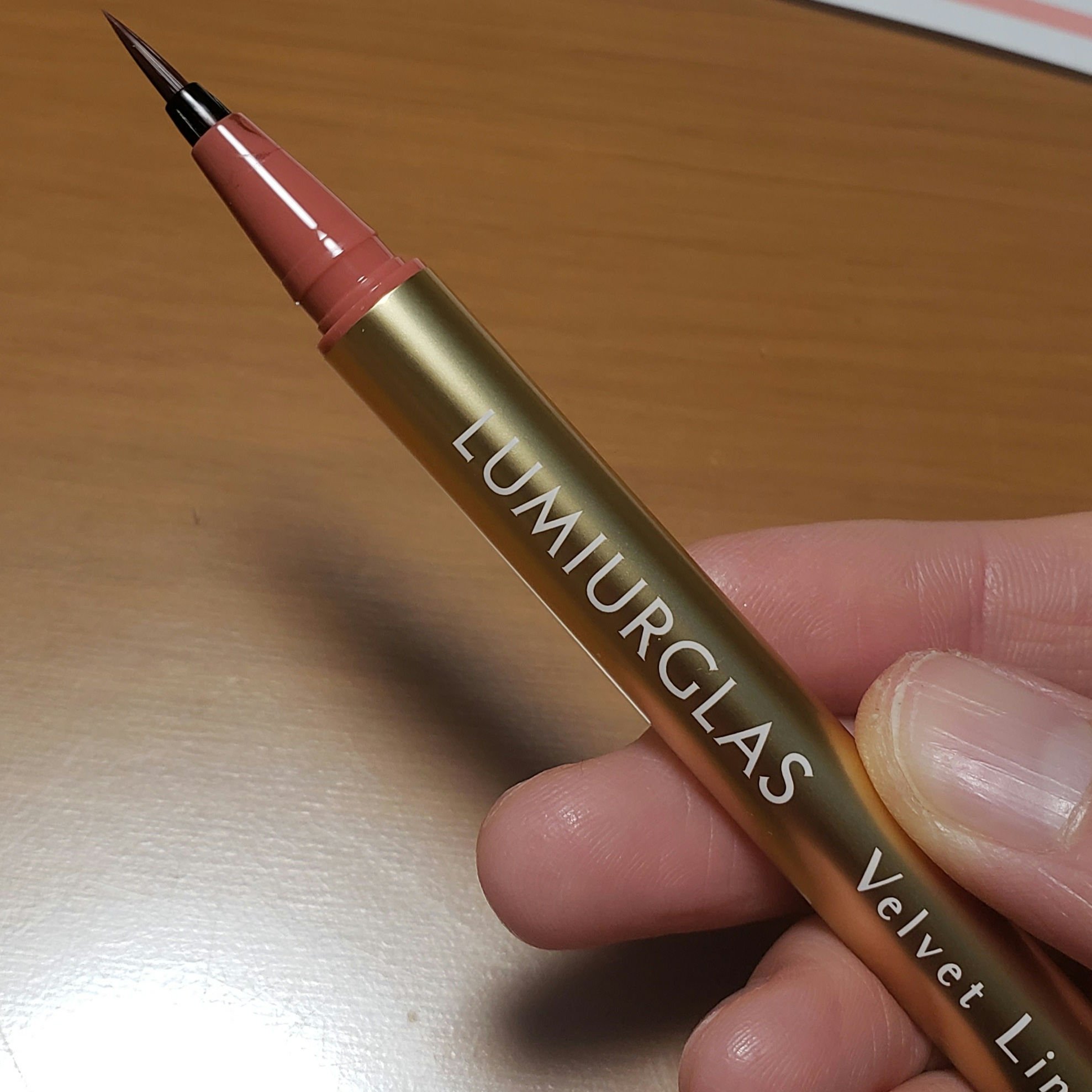 ベルベットライナー/LUMIURGLAS/リキッドアイライナーを使ったクチコミ（3枚目）
