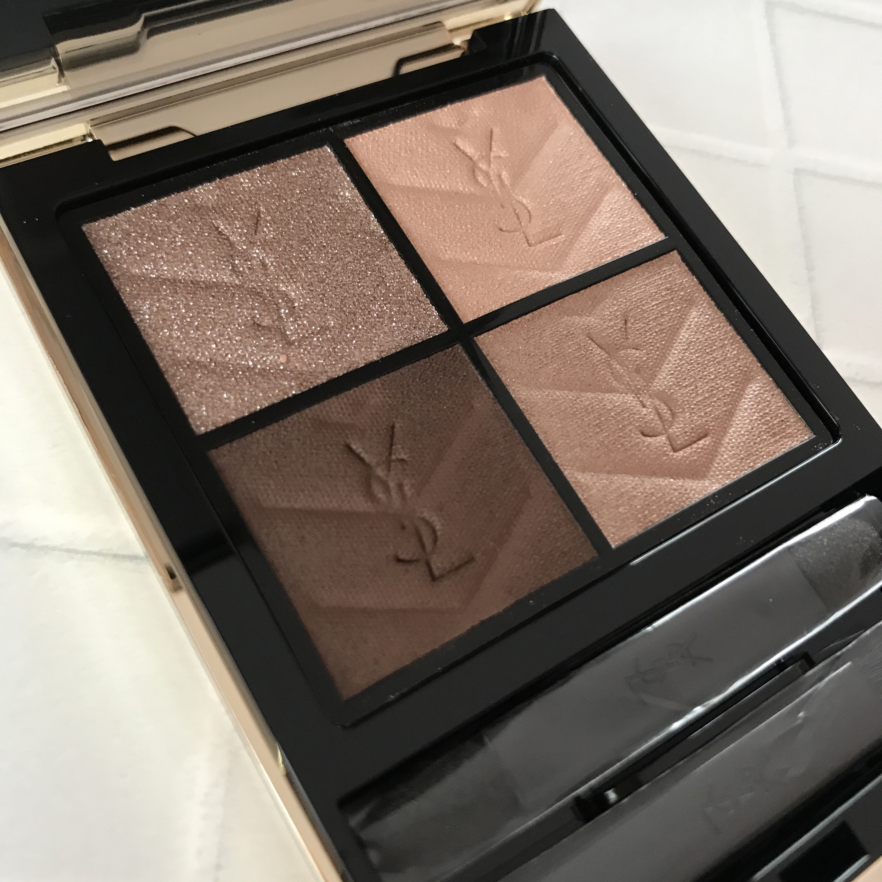 ルージュ ピュールクチュール N10/YVES SAINT LAURENT BEAUTE/口紅を使ったクチコミ（2枚目）