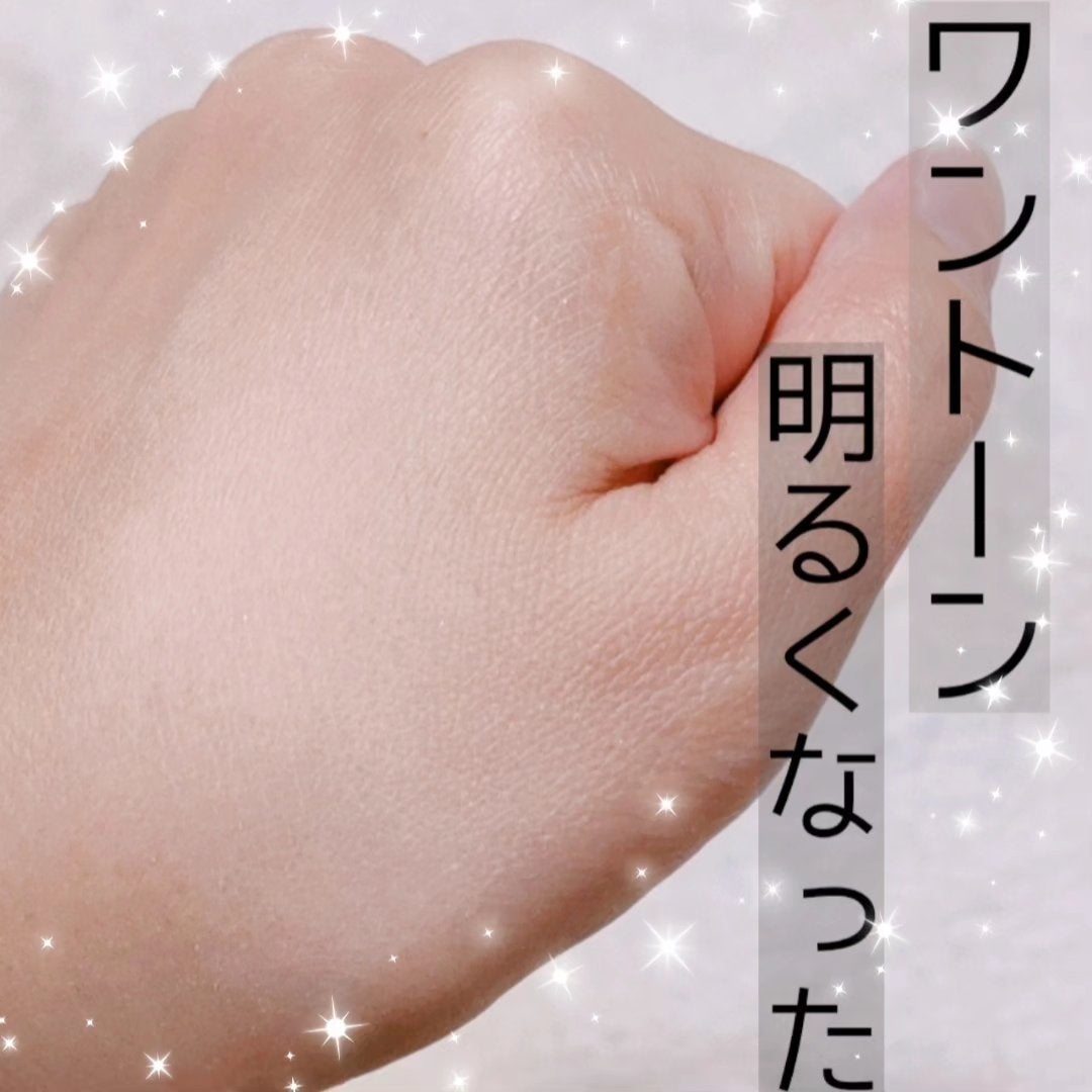 mochico フォロバします♡ on LIPS 「✩ヴィー スキンフィックスパウダー キラキラ微粒子が可愛くてテ..」(3枚目)