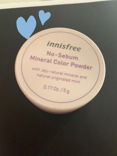 ノーセバム　ミネラルカラーパウダー　 01 バイオレット（旧）/innisfree/ルースパウダーを使ったクチコミ（1枚目）