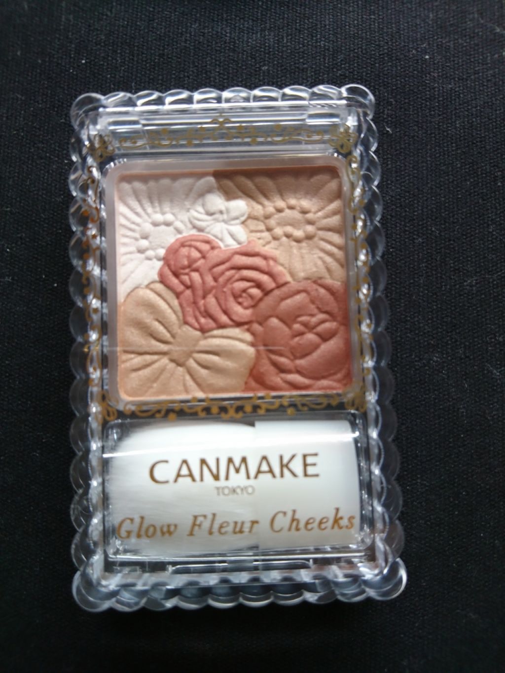 グロウフルールチークス/キャンメイク/パウダーチークを使ったクチコミ（1枚目）
