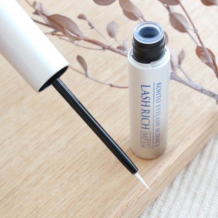 ラッシュリッチアイラッシュセラム/ロート製薬/まつげ美容液を使ったクチコミ(5枚目)