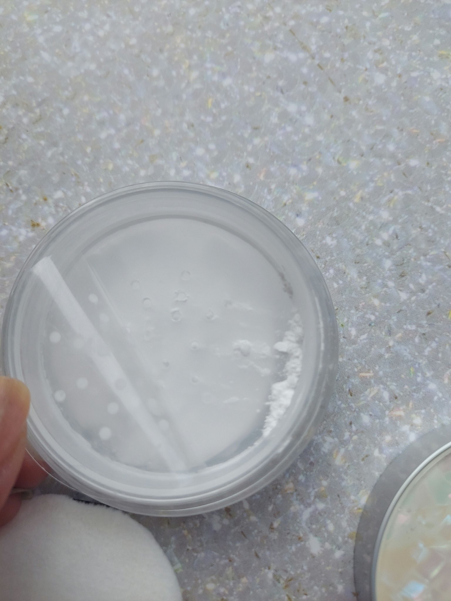 ZEESEA 「ゼロ」粉感皮脂コントロールルースパウダー/ZEESEA/ルースパウダーを使ったクチコミ（3枚目）