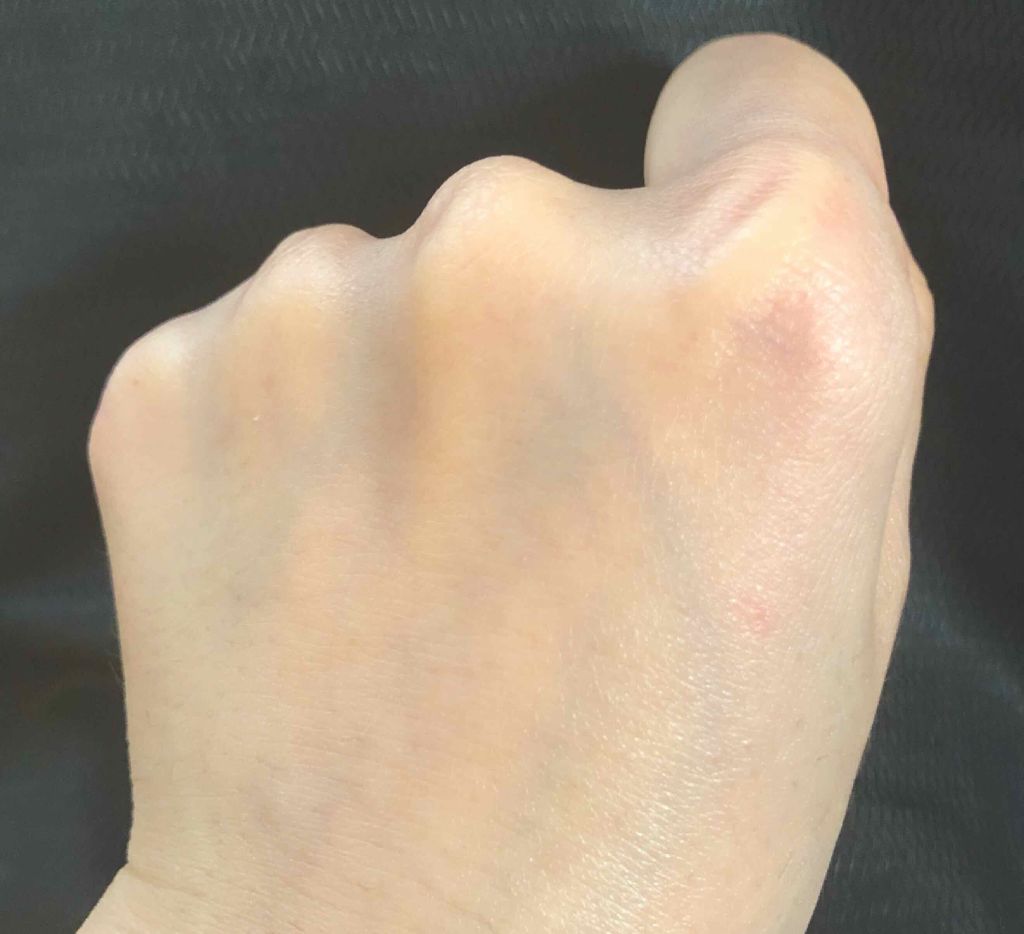 トーンアップUV エッセンス/サンカット®/日焼け止めローションを使ったクチコミ（3枚目）