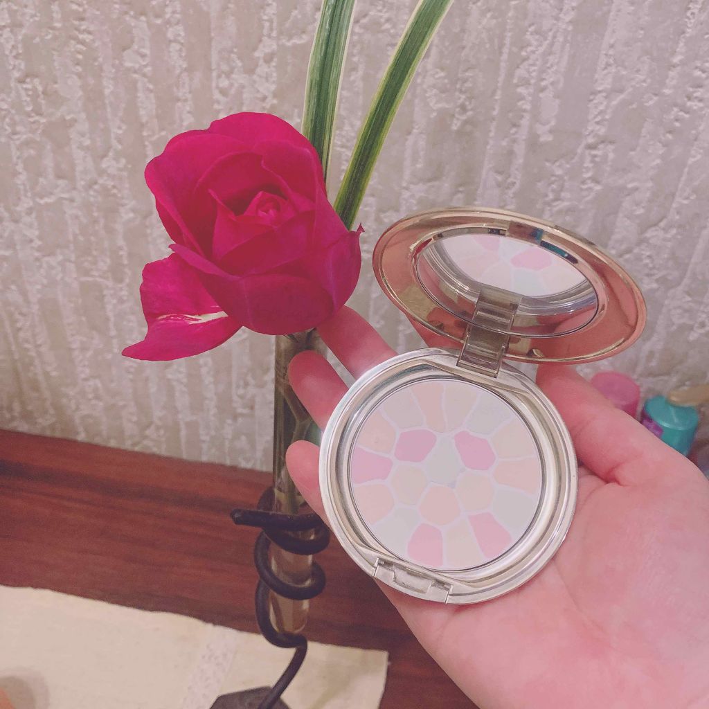 ラ プードル オートニュアンス/Elégance/プレストパウダーを使ったクチコミ(1枚目)