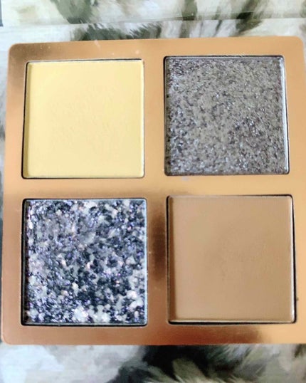 30アイシャドウパレット フォーチュンフェイバーズ ザブレイブ/MAKEUP REVOLUTION/アイシャドウパレットを使ったクチコミ(3枚目)