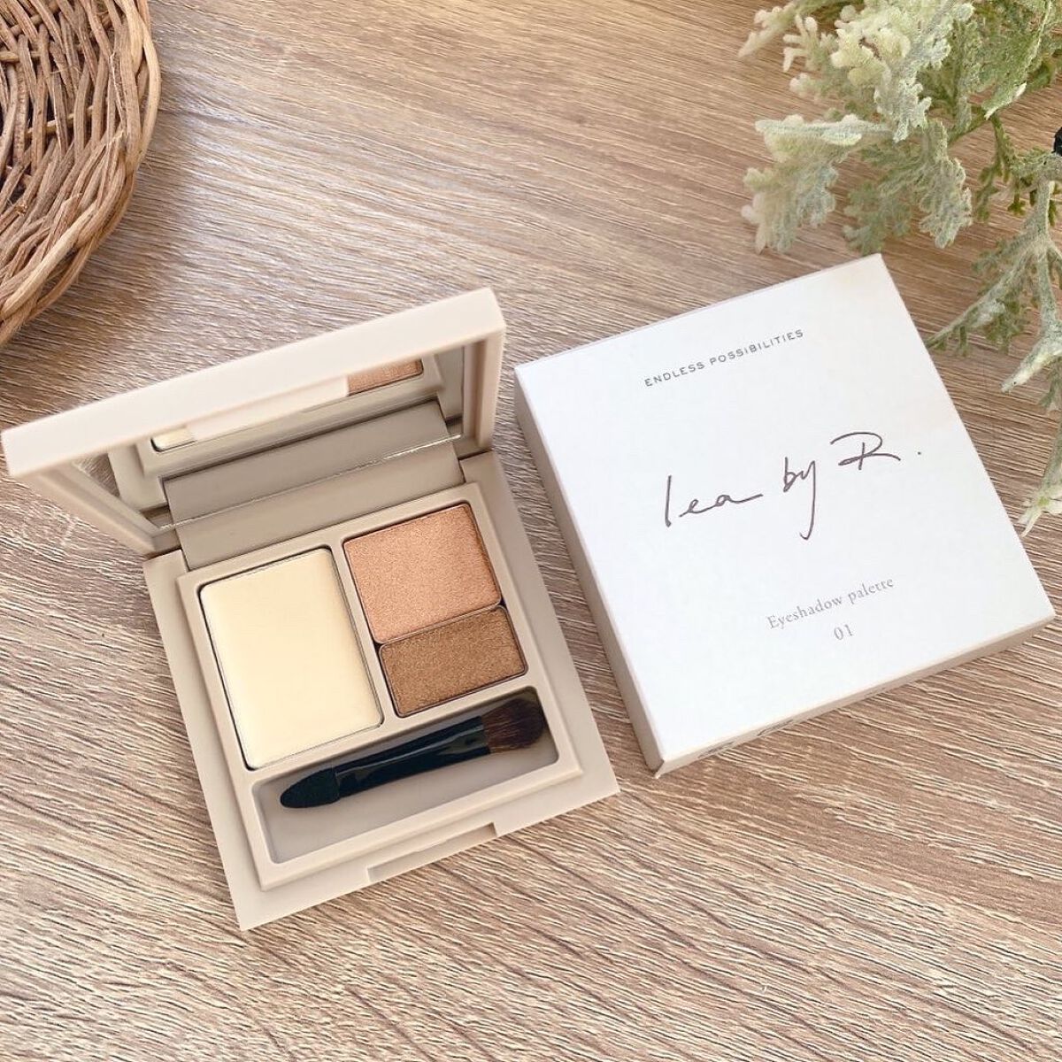ベアスキンアイズ/lea by R./アイシャドウパレットを使ったクチコミ(1枚目)