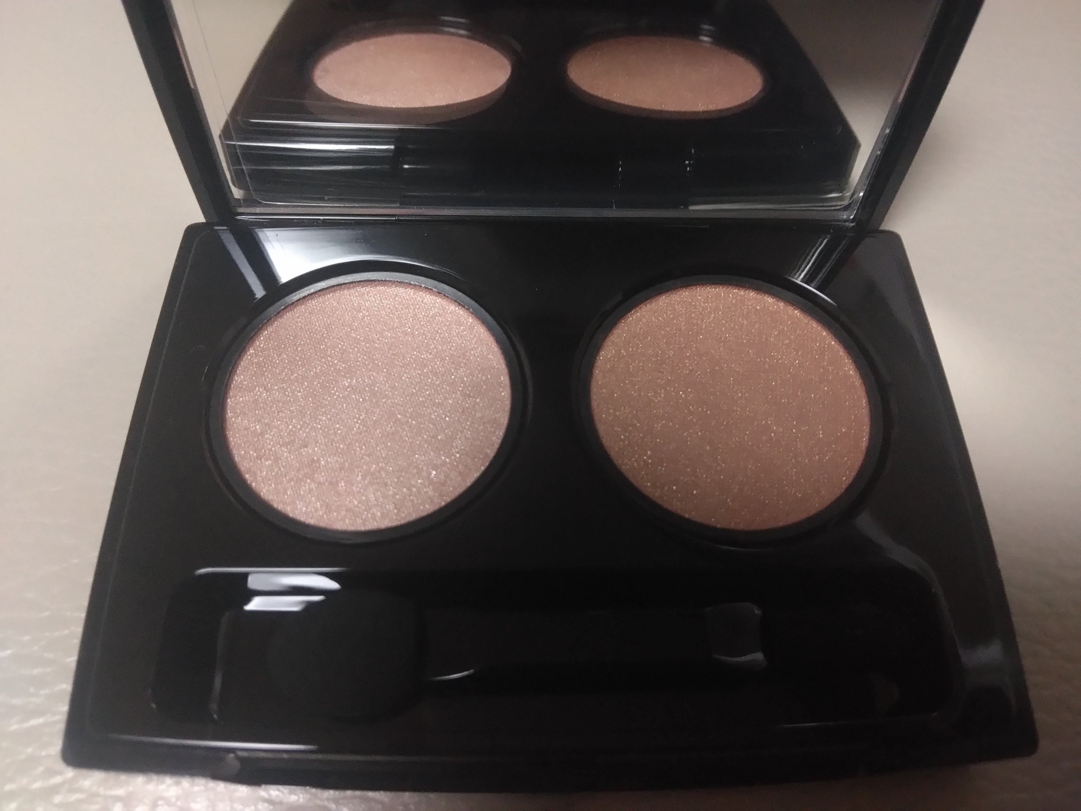 ビオモイスチュアシャドー 26 ワイルドライフ/MiMC/アイシャドウパレットを使ったクチコミ（1枚目）