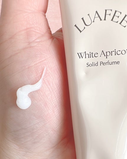 ソリッド パフューム ホワイトアプリコット/LUAFEE/練り香水を使ったクチコミ(8枚目)