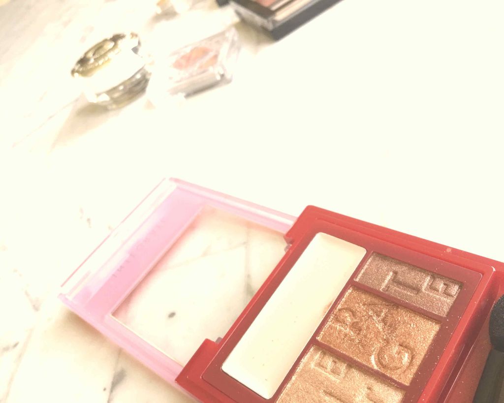 ダークローズシャドウ/KATE/アイシャドウパレットを使ったクチコミ（3枚目）