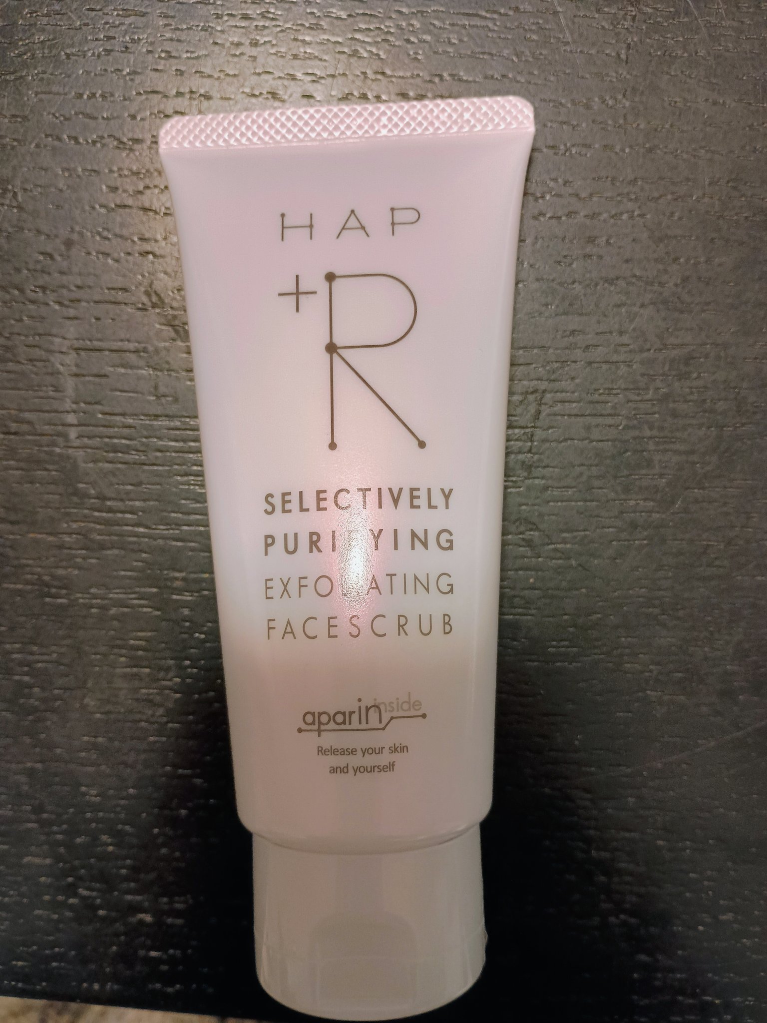 フェイススクラブ /HAP＋R/スクラブ・ゴマージュを使ったクチコミ（1枚目）
