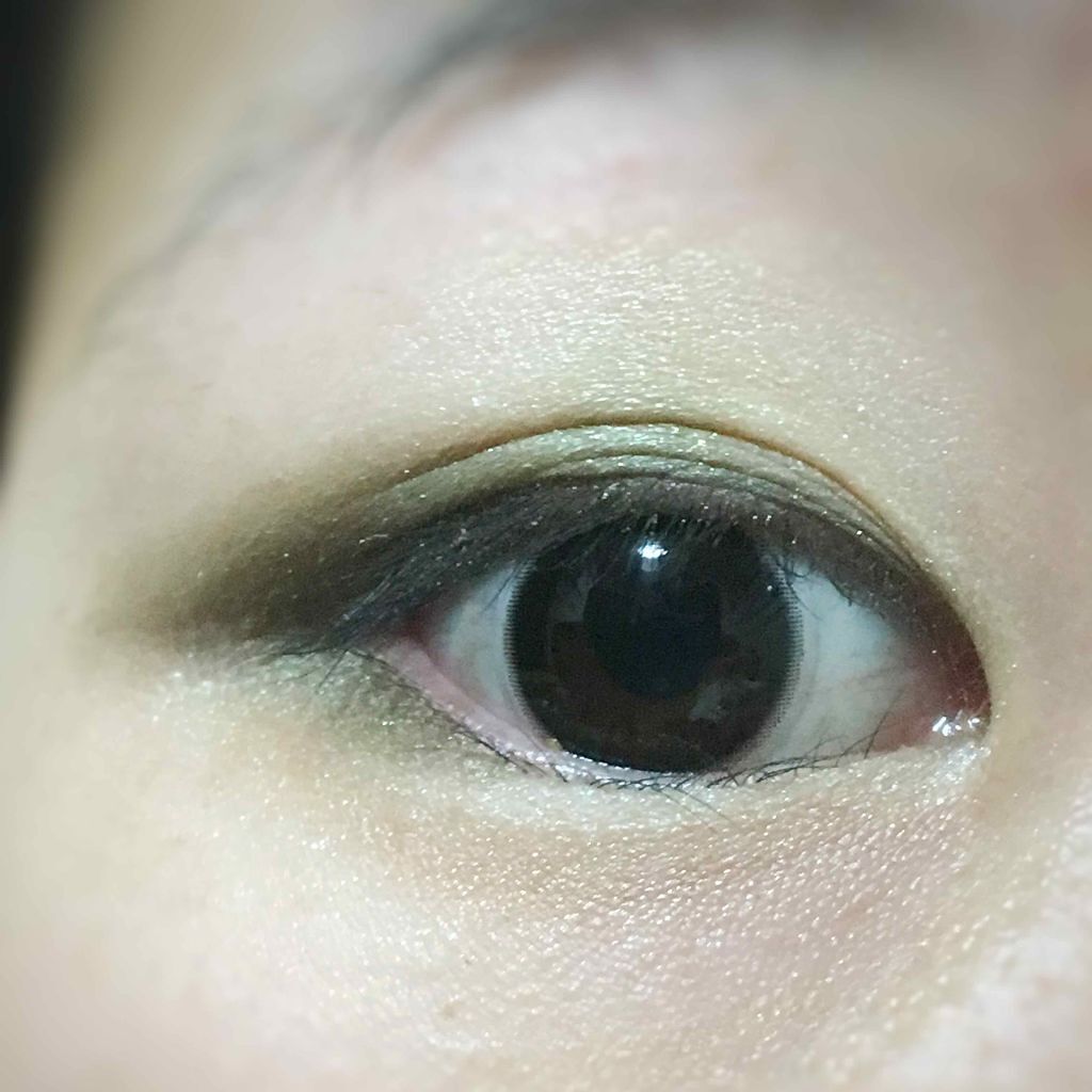 REVLON フォトレディ プライマー プラス シャドウのクチコミ「【👀あります…❕】

こんばんは、さのりです。
一気に暑くなってヘロヘロです…

夏は化粧崩れ.....」（2枚目）