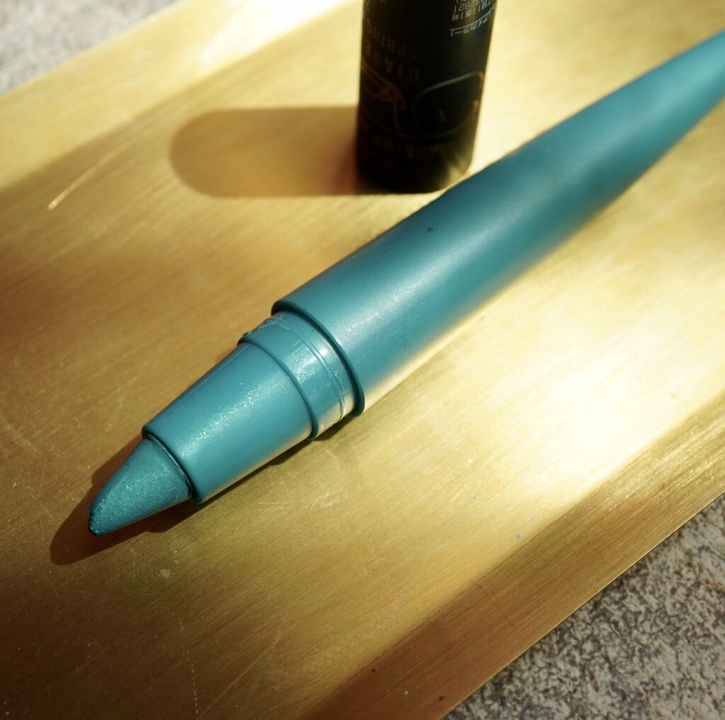 カジャル クレヨン/M・A・C/ペンシルアイライナーを使ったクチコミ（2枚目）