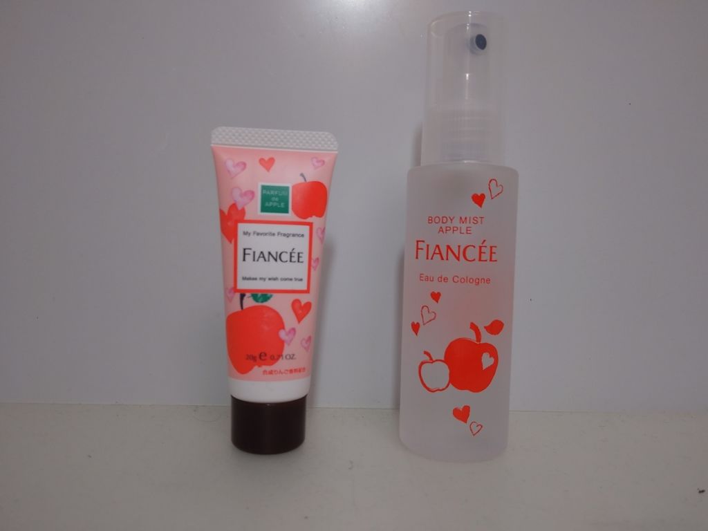 ボディミスト 恋りんごの香り/フィアンセ/香水(レディース)を使ったクチコミ（2枚目）